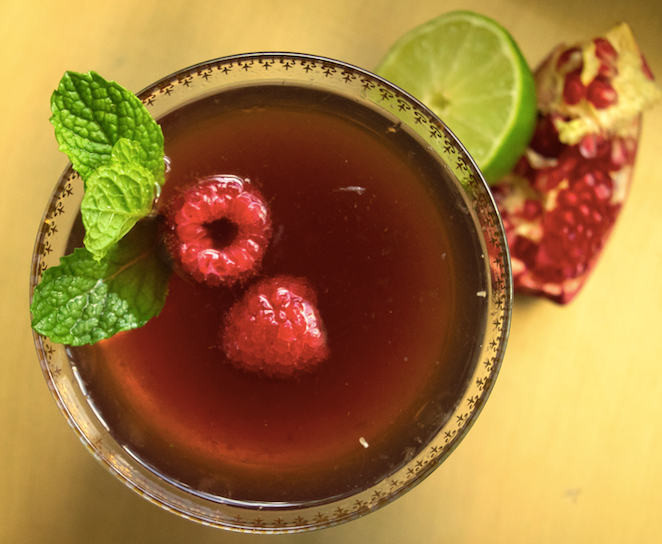 Curious Fall Cocktail :: Raspberry Pomegranate Spritz
