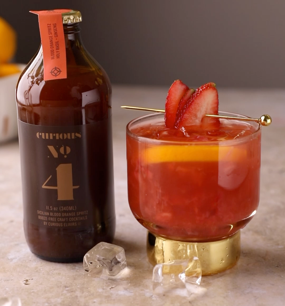 Curious + Sweet Fix Baker: Booze-Free Strawberry Lemonade